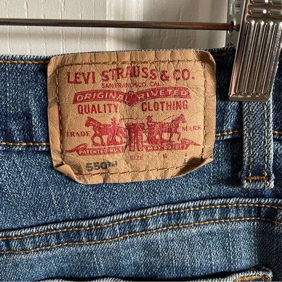 Levi’s 550 Classic Relaxed Stretch Jeans Women’s 10 Mis Blue Light Wash Tapered - Picture 9 of 14